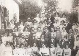 Dirige la Scuola Magistrale Ortofrenica