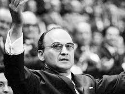 LUIS ECHEVERRIA GANA LAS ELECCIONES