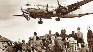 End of Berlin Blockade
