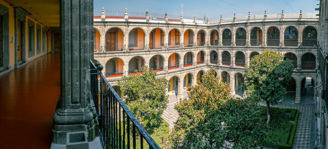 Creación del colegio de San Ildefonso