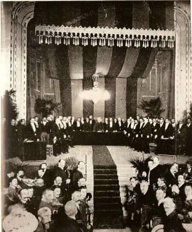 Participa en Congrés de Llengua Catalana