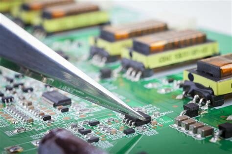 COMPONENTES ELECTRICOS