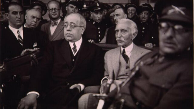 Dimisión del gobierno Azaña