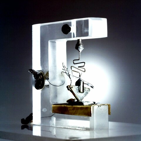 Semiconductor transistor