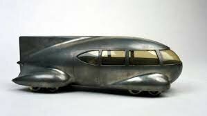 Automobil (Motor car nº 9)