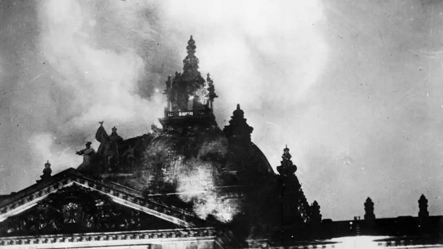 Incendio de Reichstag.
