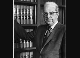 Kaplan postula dos nuevas caracterizaciones más aplicables a la psicopatología masculina: el trastorno de la personalidad independiente y el trastorno de la personalidad restrictiva