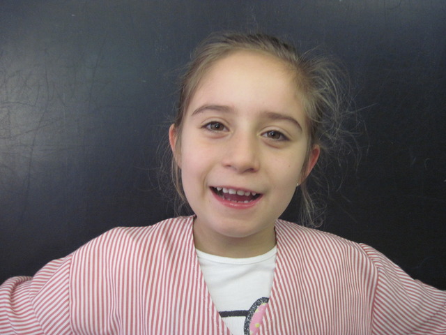 PAULA LLENAS HERNÁNDEZ