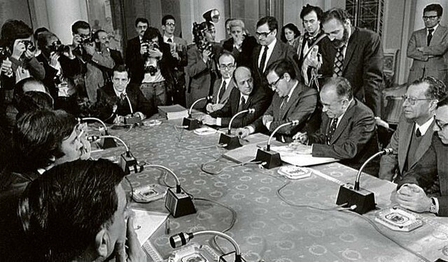 Firma de los Pactos de la Moncloa.