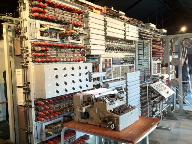 COLOSSUS COMPUTER