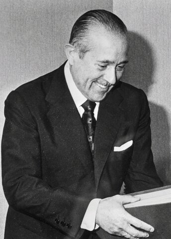 Biografía de Carlos Arias Navarro