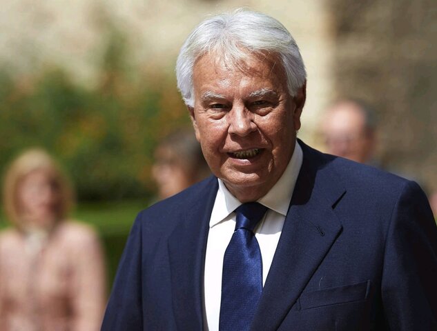 Biografía de Felipe González