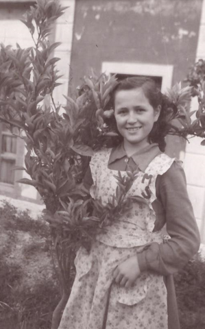 Àvia materna és bateja amb 3 anys