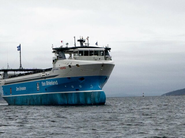 Primer viaje de un buque electrico y autonomo