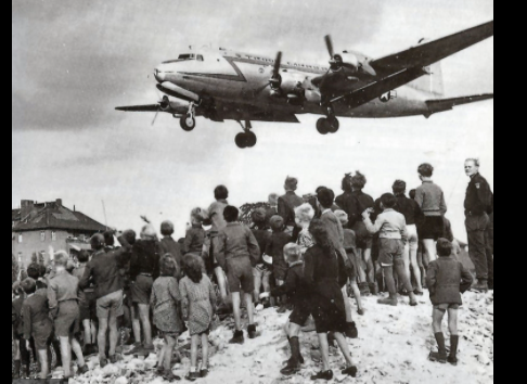 Berlin blockade and airlift