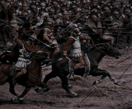 ☠ Corinth and Megara go to war. Megara allies with Athens