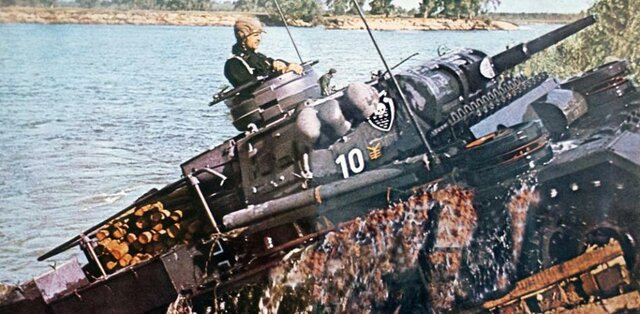 L'URSS invadeix Alemanya