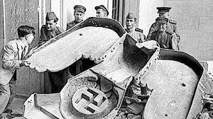 Caiguda del Fascismo