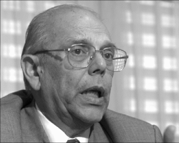 Atentado del Movimiento de Liberación Nacional-Tupamaros (MLN-T) contraRadio Ariel, orientada por Jorge Batlle.