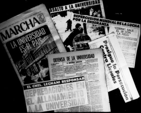 Allanamiento policial sin orden judicial, de locales universitarios en relación alsecuestro de Pereira Reverbel. Reacción de condena de las autoridades universitarias ymanifestaciones de protesta de los estudiantes.