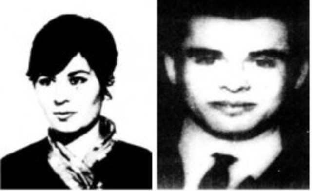 Represión de manifestaciones estudiantiles frente a la Universidad; muerenlos estudiantes Hugo de los Santos y Susana Pintos.