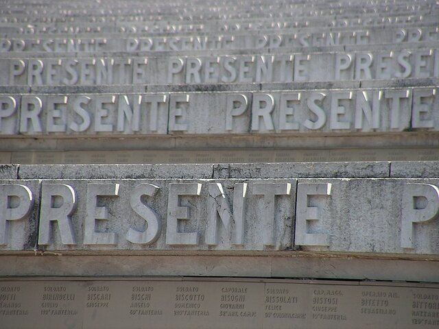 Mussolini inaugura il Sacrario di Redipuglia