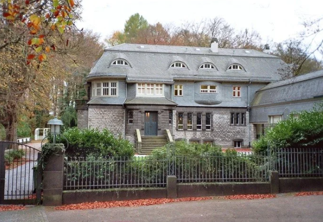 En busca del modernismo.