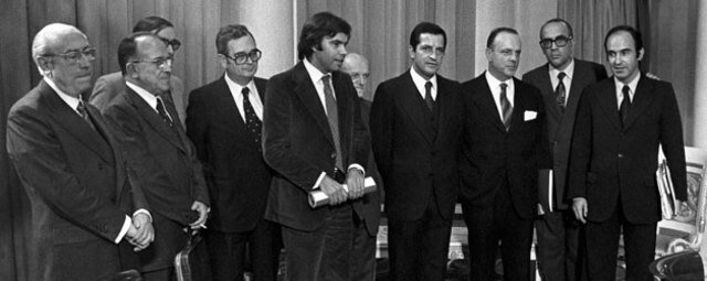 ACEPTACIÓN DE LOS PACTOS DE MONCLOA