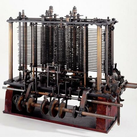 Máquina diferencia y analítica de Babbage (1822)