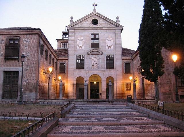 Se inicia la construcción de la iglesia de la Encarnación de Madrid
