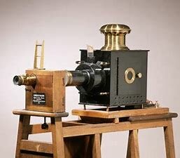 Invención del cinematógrafo.