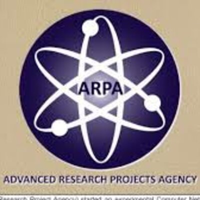 Timeline: historia de evolucion de internet