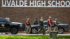 Timeline: Tiroteos en establecimientos públicos e instituciones de los Estados Unidos de América.