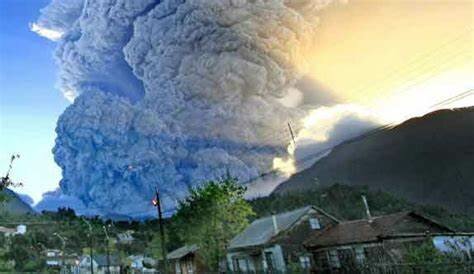 Erupción del volcán Chaitén
