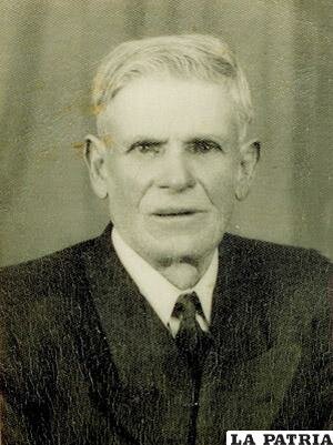 Modelo Educativo enfocado en la cultura y tradiciones indígenas. Elizardo Pérez