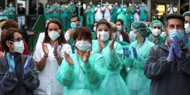 La pandemia de COVID-19, el camino hacia la recuperación y un país menos en la UE