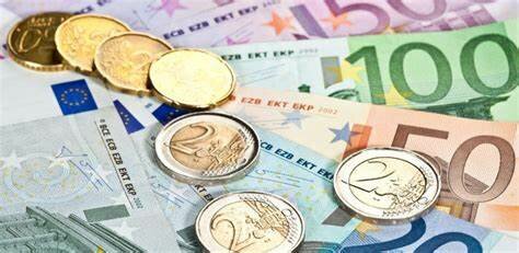 Surge el euro como moneda única de algunos países europeos