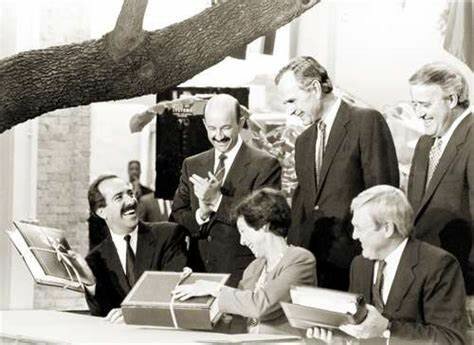 Se firma el tratado de libre comercio