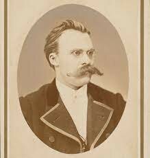 1844 – 1900 Friedrich Nietzsche  (Humanismo Exótico)