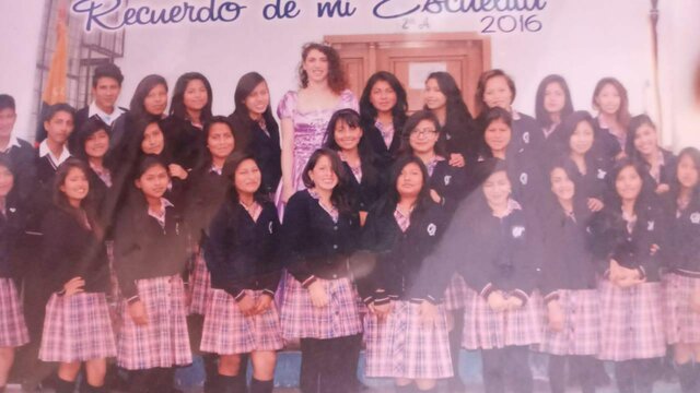 Termine decimo grado en la escuela