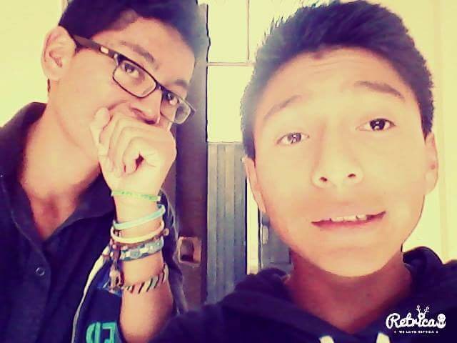 Estudios Intermedios