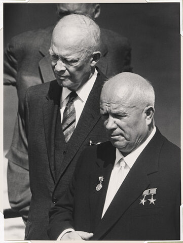 Nikita Khrushchev visits the USA  (Delaney and Becky)
