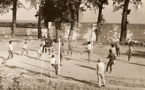 William G.Morgan “Volleyball” branşını icat etti.