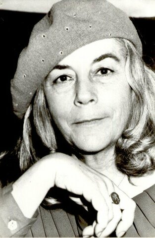 Prosa: Carmen Martín