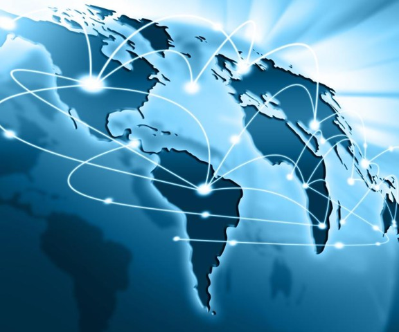 ARPANET deja de existir. Internet está consolidada y definida como una Red de redes.