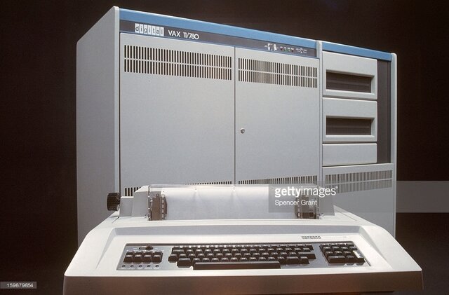 FEB 18, 1978 La VAX 11/780, de la Digital Equipment Corporation