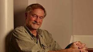 Erik Larson