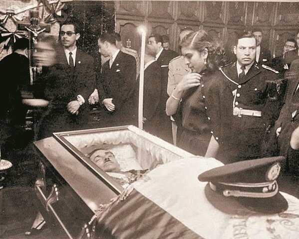 Muere Castillo Armas