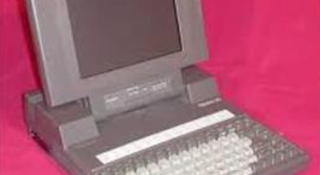 La empresa Dell lanza al mercado la primera computadora portátil