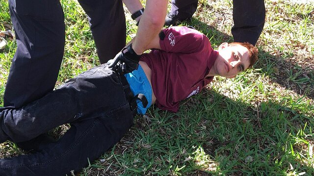 Tiroteo en la escuela secundaria Stoneman Douglas de Parkland